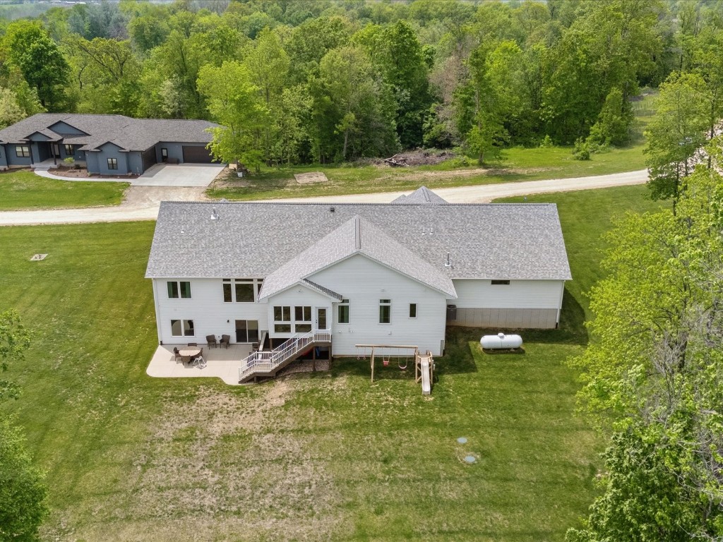21104 Rebel Drive Anamosa IA 52205