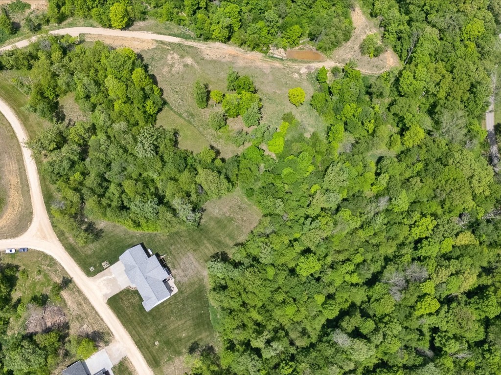 21104 Rebel Drive Anamosa IA 52205