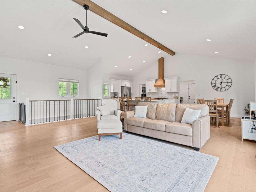 21104 Rebel Drive Anamosa IA 52205