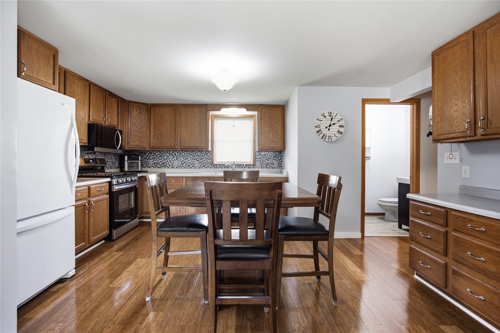 3632 Crestwood Drive NW Cedar Rapids IA 52405