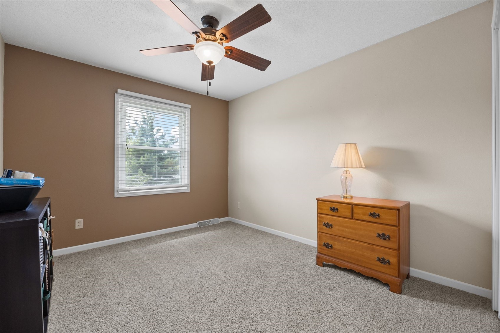 4150 Midway Drive NW Cedar Rapids IA 52405