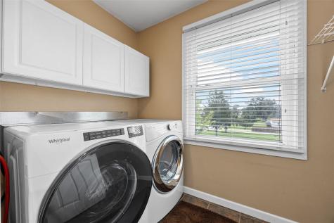 4150 Midway Drive NW Cedar Rapids IA 52405
