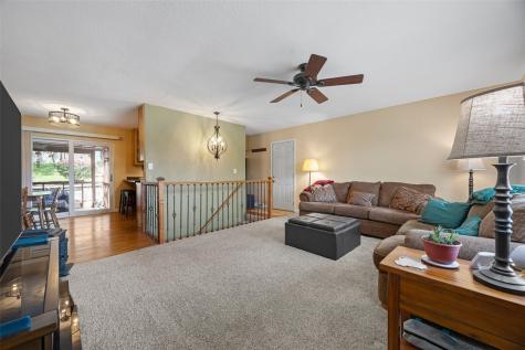 4150 Midway Drive NW Cedar Rapids IA 52405