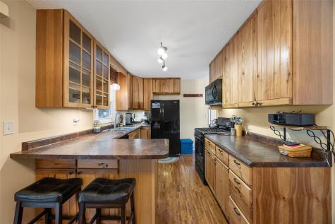 4150 Midway Drive NW Cedar Rapids IA 52405