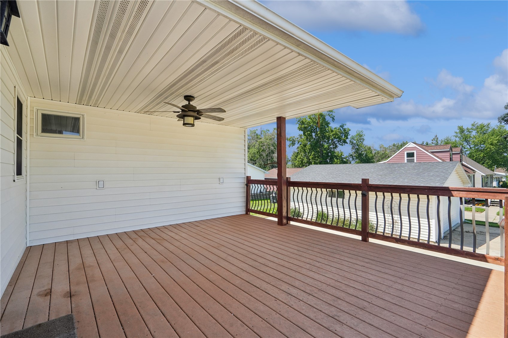 2462 10th Avenue Marion IA 52302