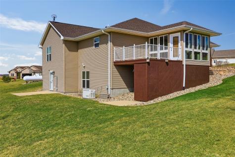 116 Wood Ridge Road Anamosa IA 52205