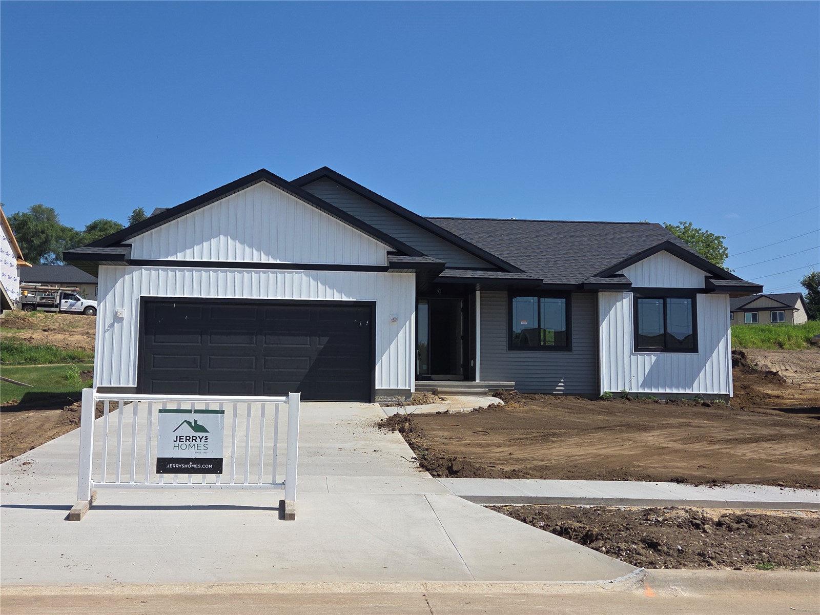 Cedar Rapids IA, 1820 Shady Grove Road SW