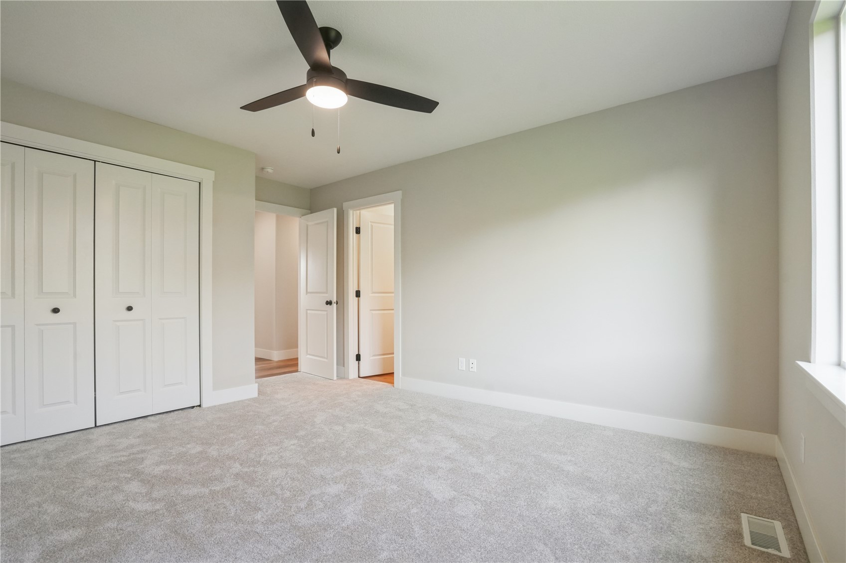 1820 Shady Grove Road SW Cedar Rapids IA 52404