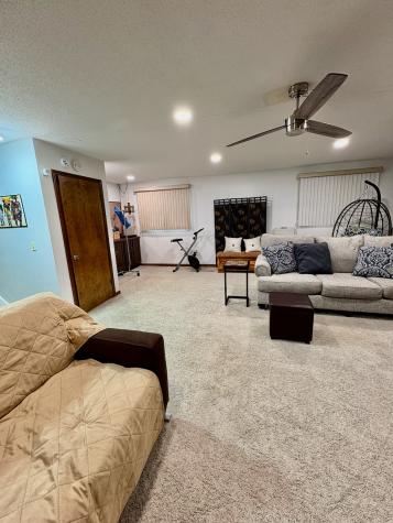 4112 Finch Court NE Cedar Rapids IA 52402