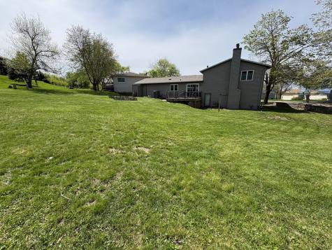 4112 Finch Court NE Cedar Rapids IA 52402