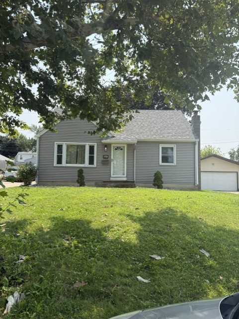Cedar Rapids IA, 1701 Hollywood Boulevard NE