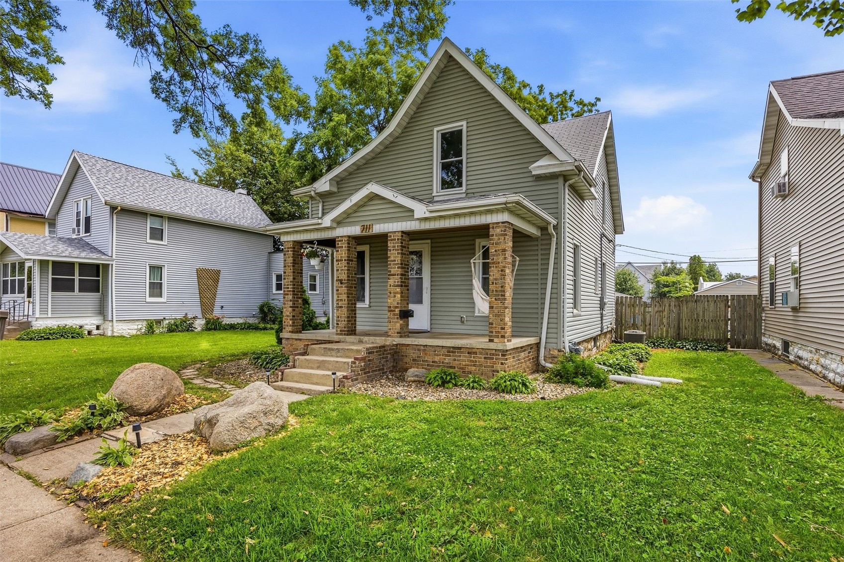 711 7th Street SW Cedar Rapids IA 52404