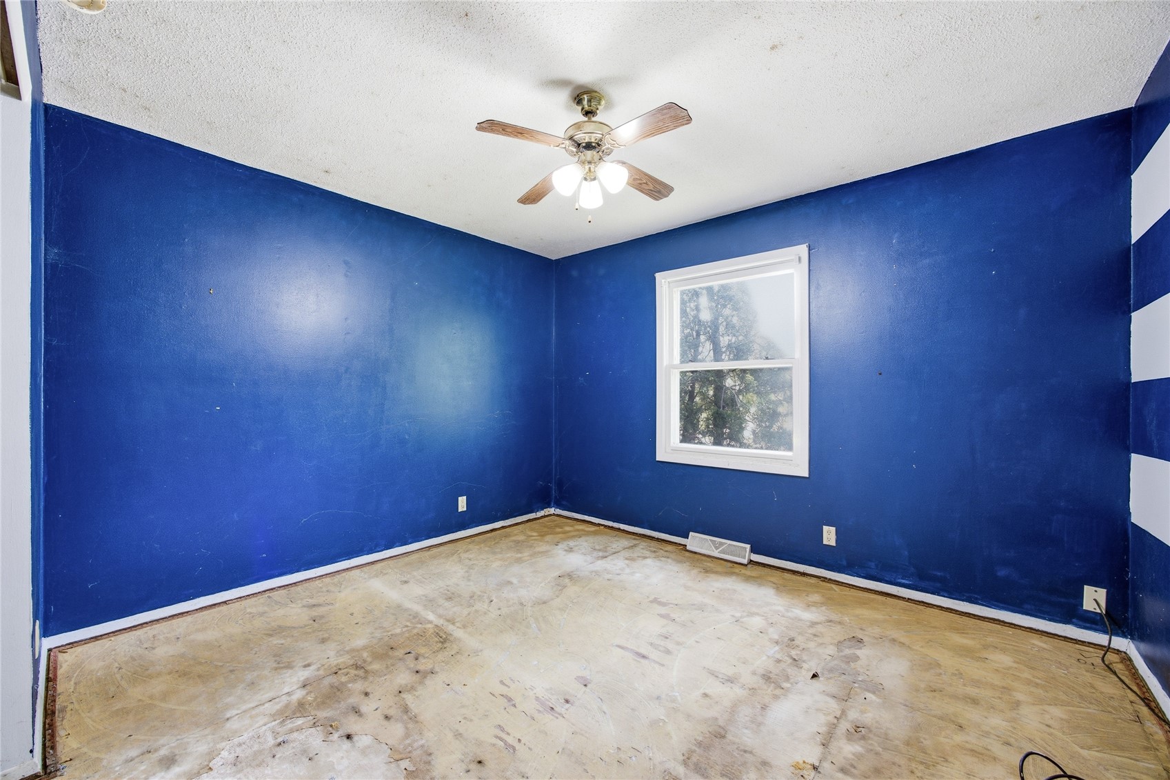 3618 Pine Wood Drive NE Cedar Rapids IA 52402