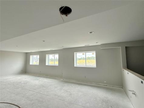 261 Howard Avenue NW Swisher IA 52338