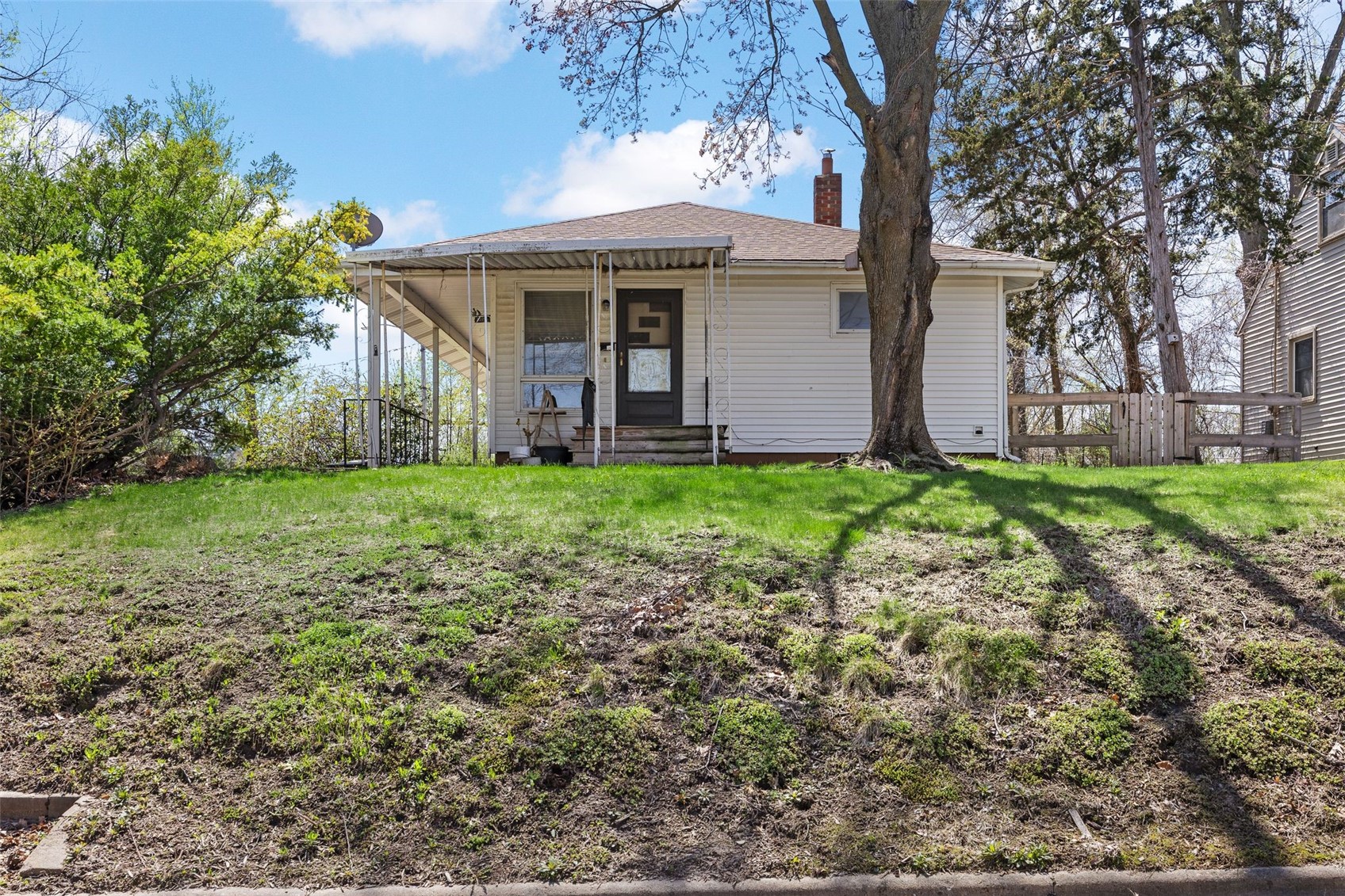 1285 30th Street NE Cedar Rapids IA 52402