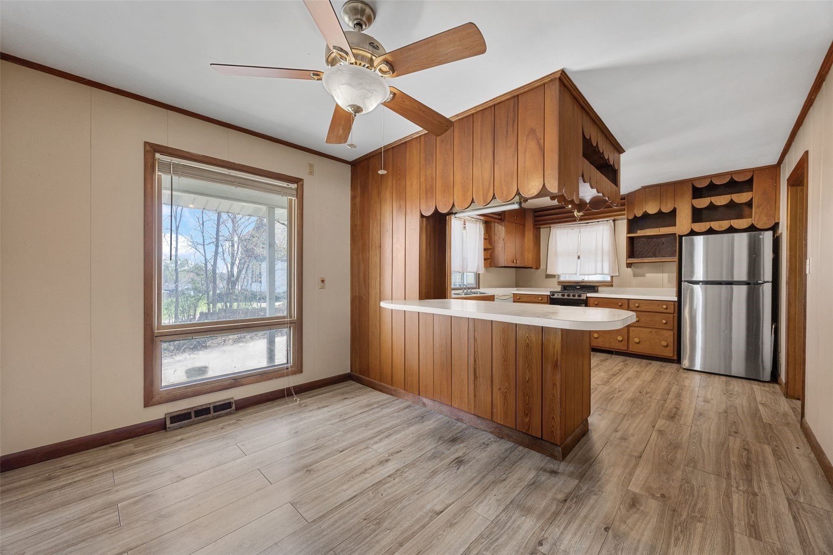 1285 30th Street NE Cedar Rapids IA 52402