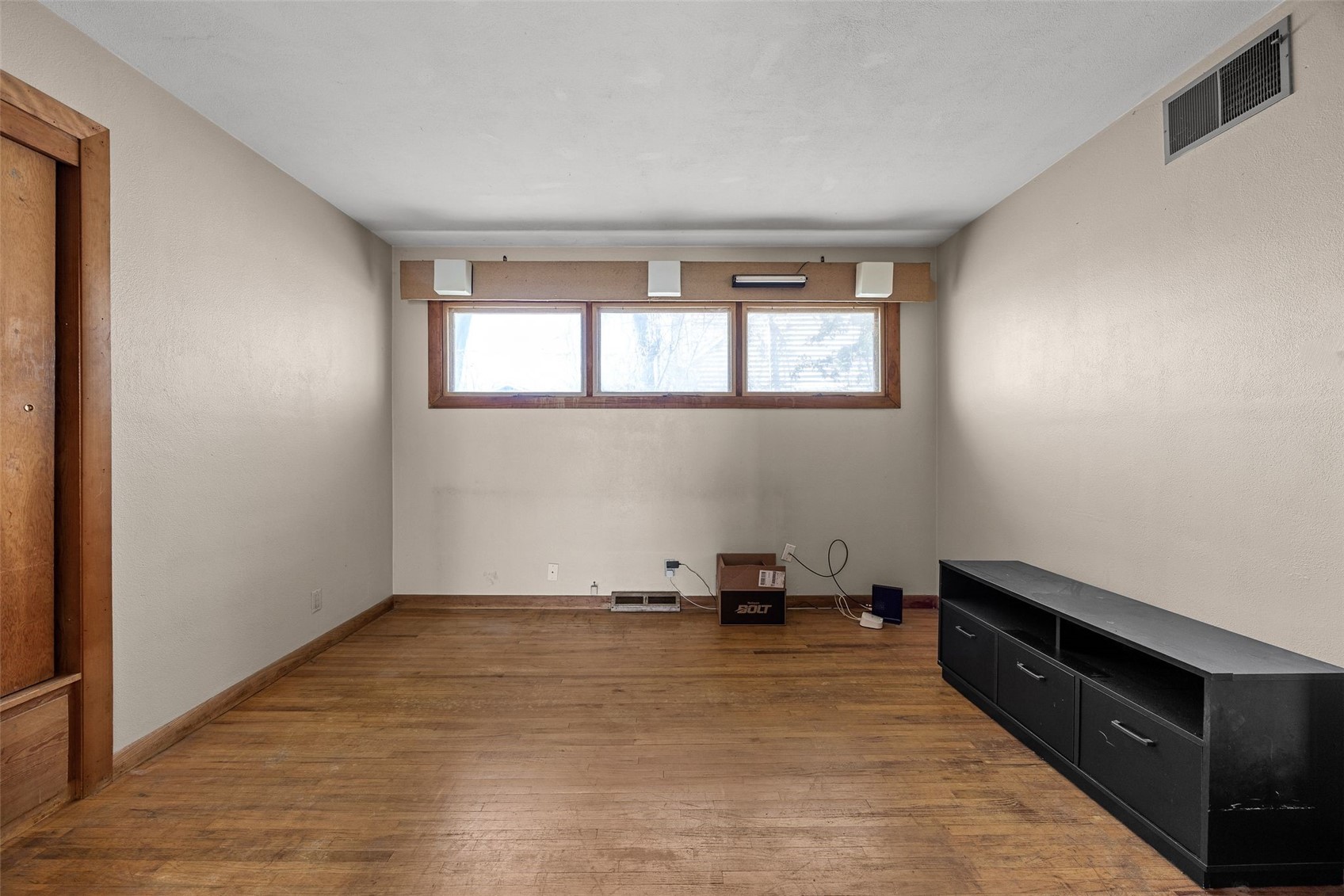 1285 30th Street NE Cedar Rapids IA 52402