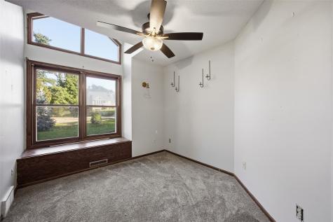 3533 Winterwood Court NE Cedar Rapids IA 52402