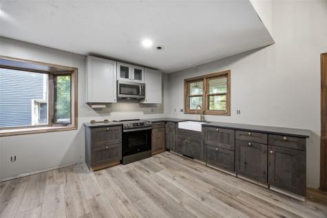 3533 Winterwood Court NE Cedar Rapids IA 52402