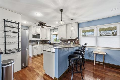 275 34th Street SE Cedar Rapids IA 52403