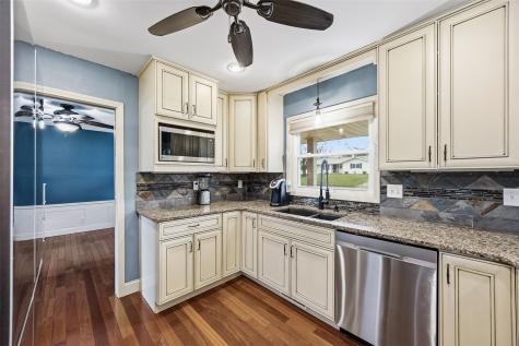 275 34th Street SE Cedar Rapids IA 52403