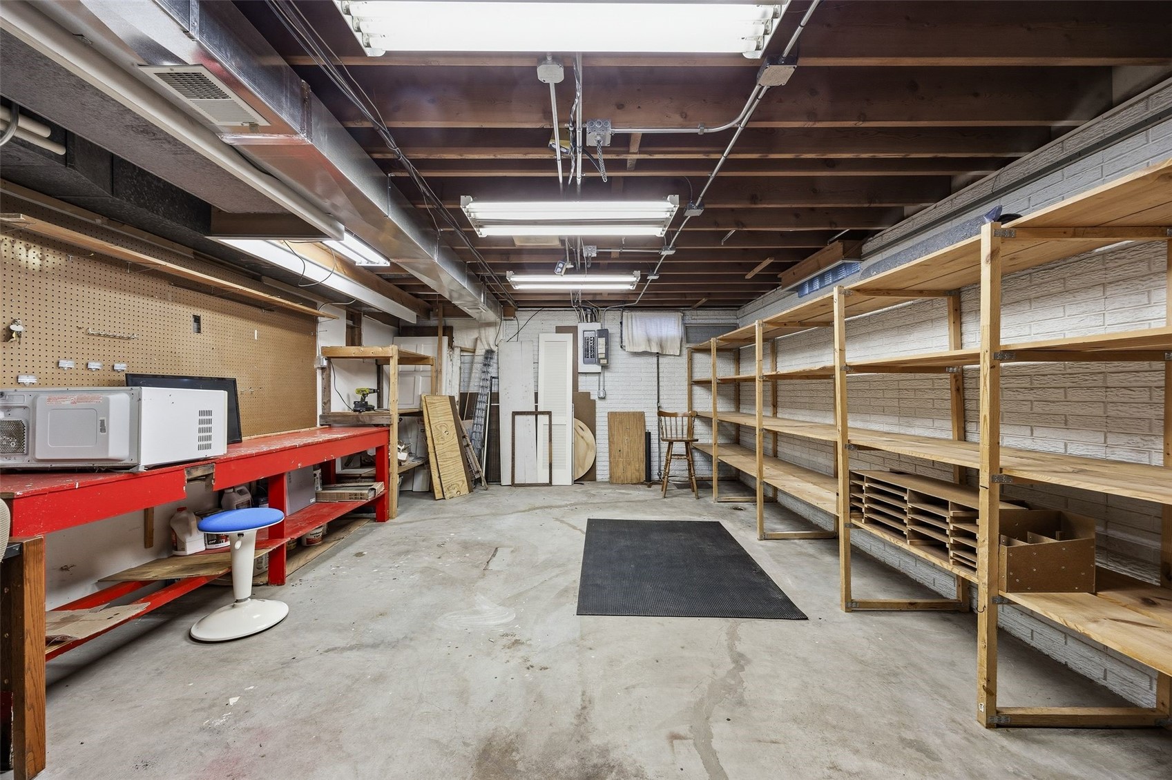 275 34th Street SE Cedar Rapids IA 52403