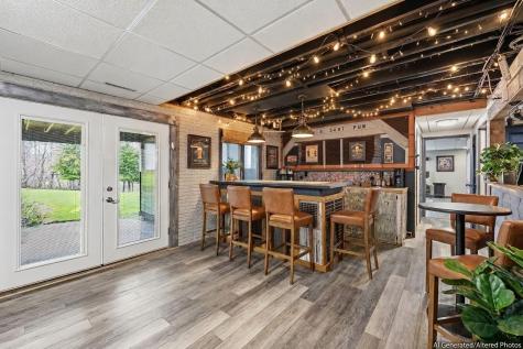 275 34th Street SE Cedar Rapids IA 52403