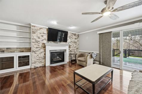 275 34th Street SE Cedar Rapids IA 52403