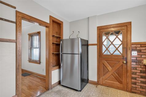 724 N Dodge Street Iowa City IA 52245