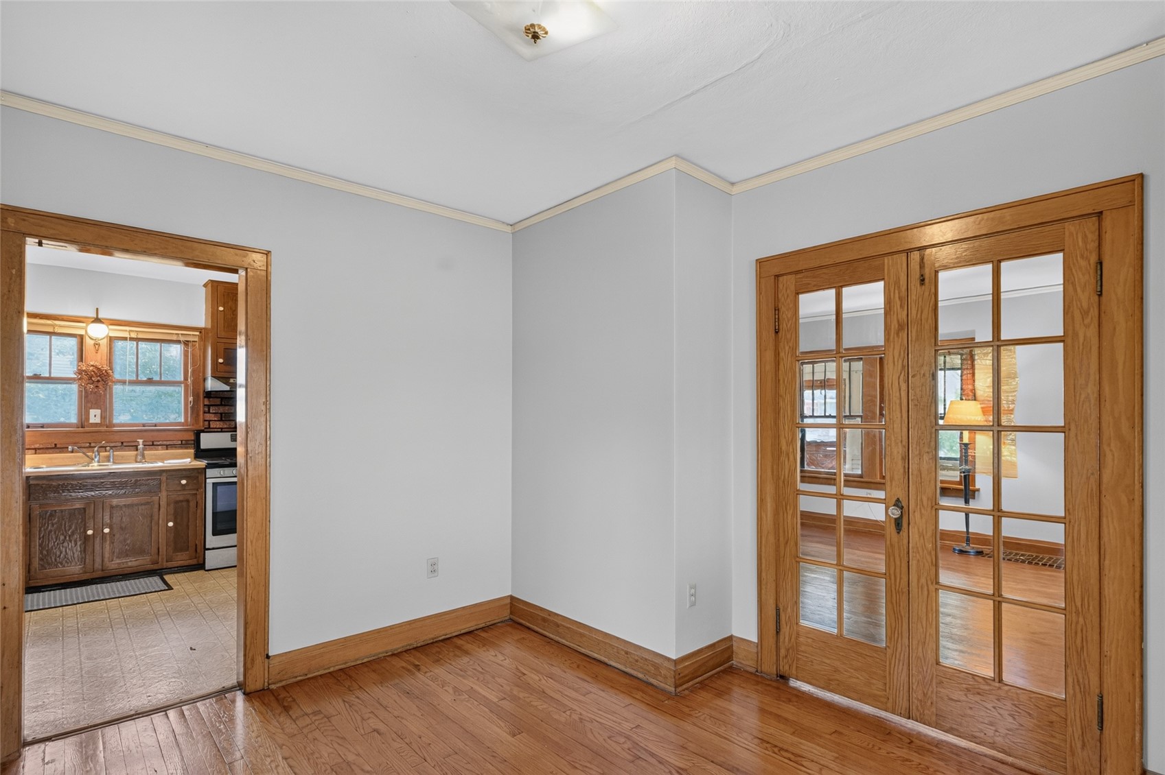 724 N Dodge Street Iowa City IA 52245