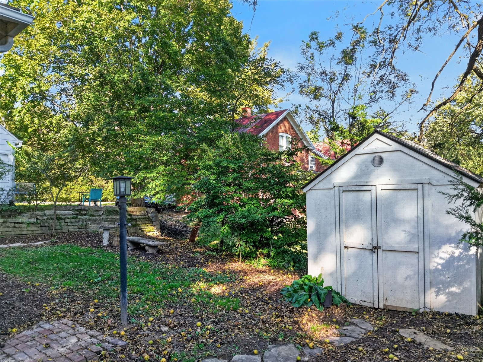 724 N Dodge Street Iowa City IA 52245