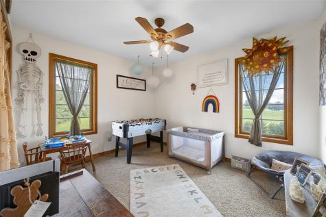 2976 61st Street Lane Vinton IA 52349
