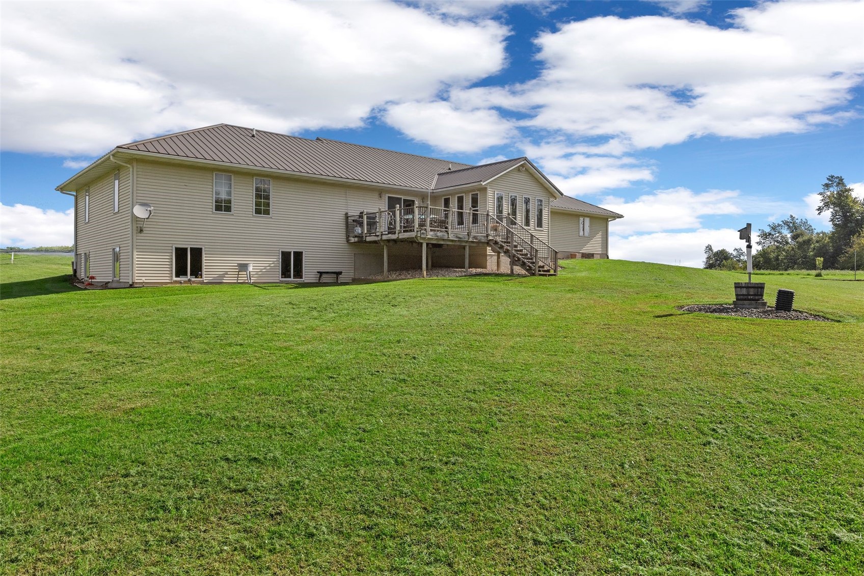 2976 61st Street Lane Vinton IA 52349