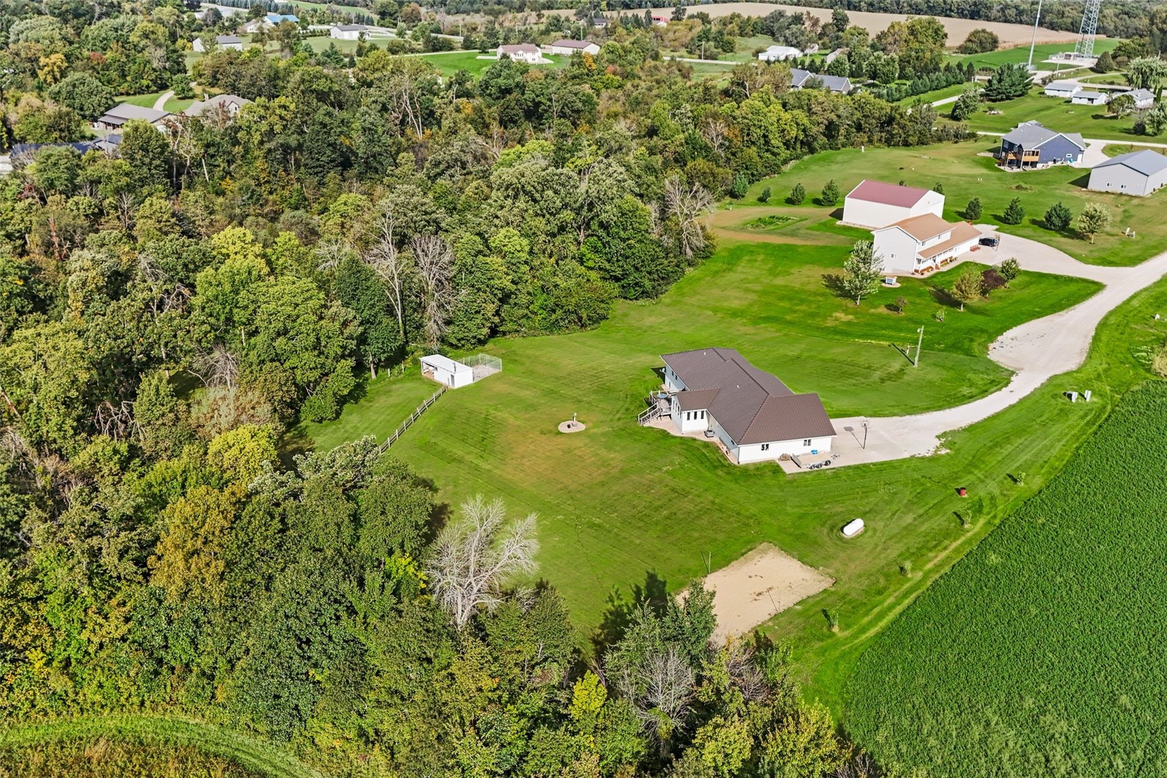 2976 61st Street Lane Vinton IA 52349