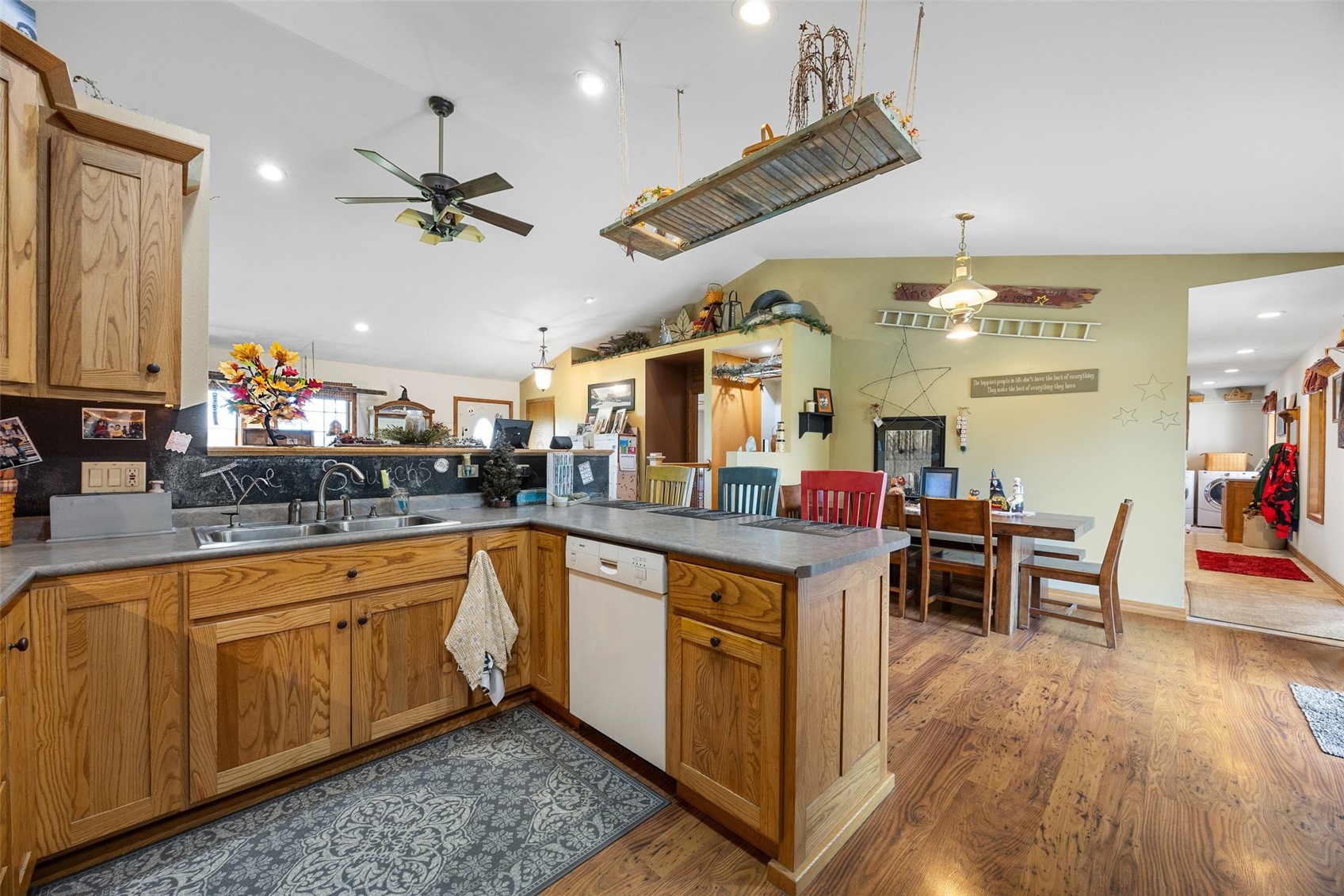2976 61st Street Lane Vinton IA 52349