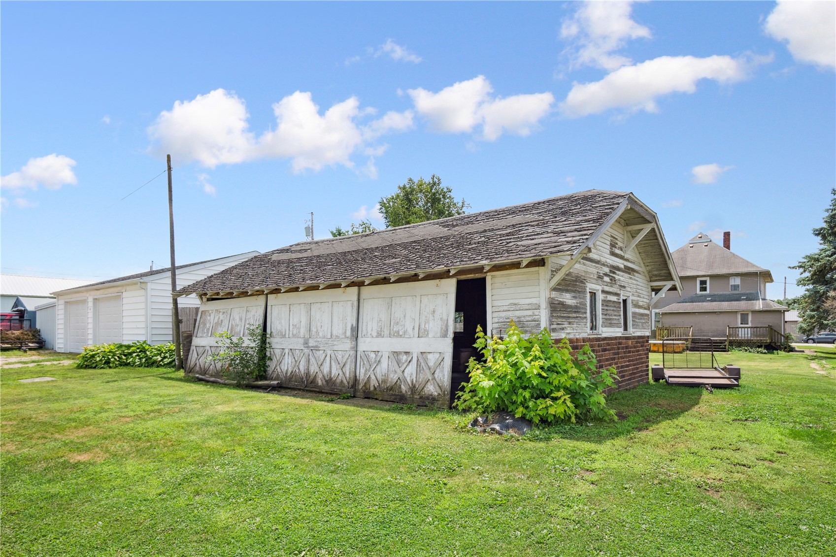 614 Main Street Lowden IA 52255
