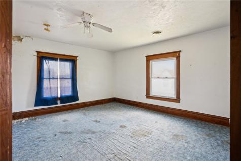 614 Main Street Lowden IA 52255