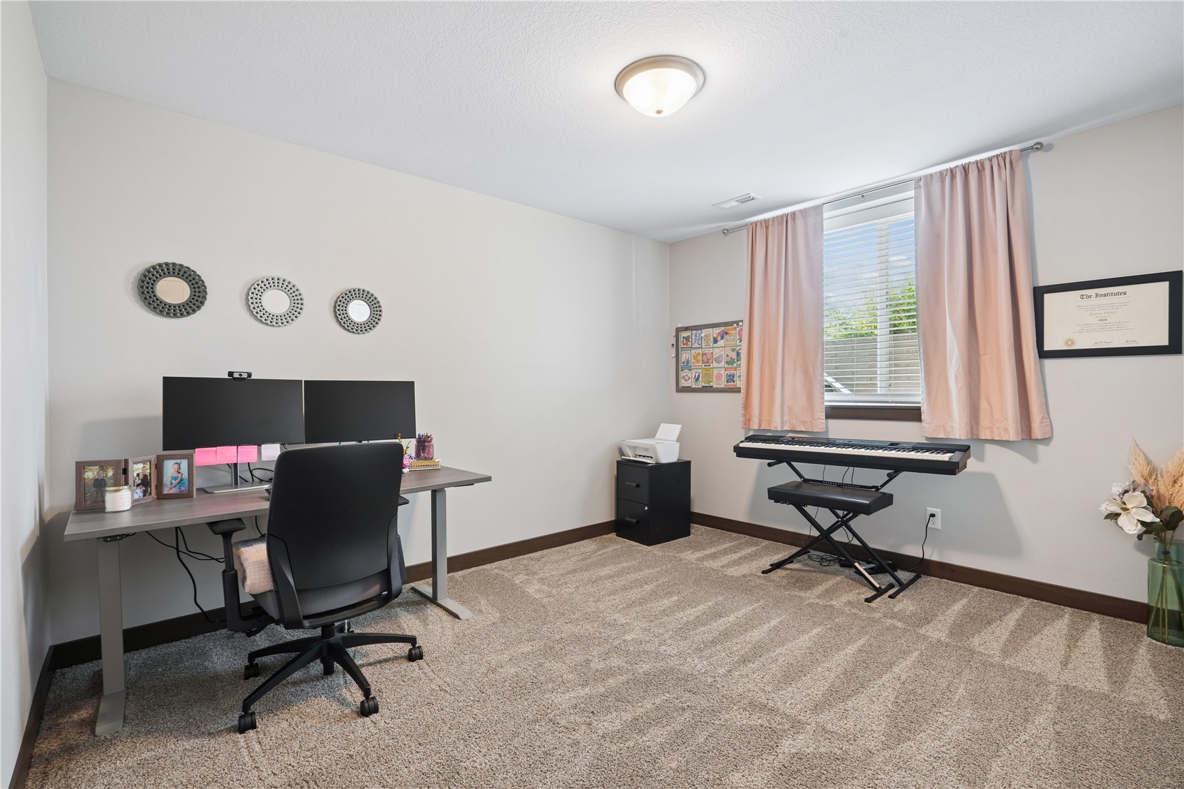 495 Dutch Drive Robins IA 52328