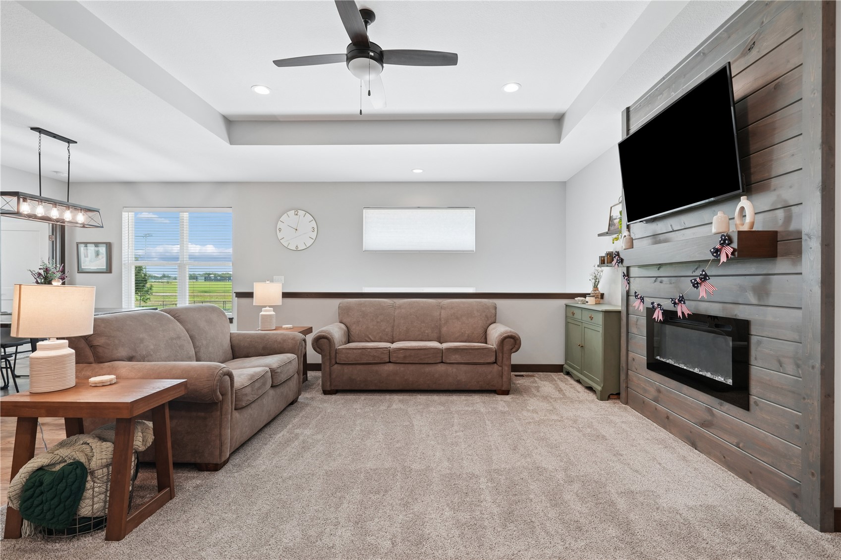 495 Dutch Drive Robins IA 52328