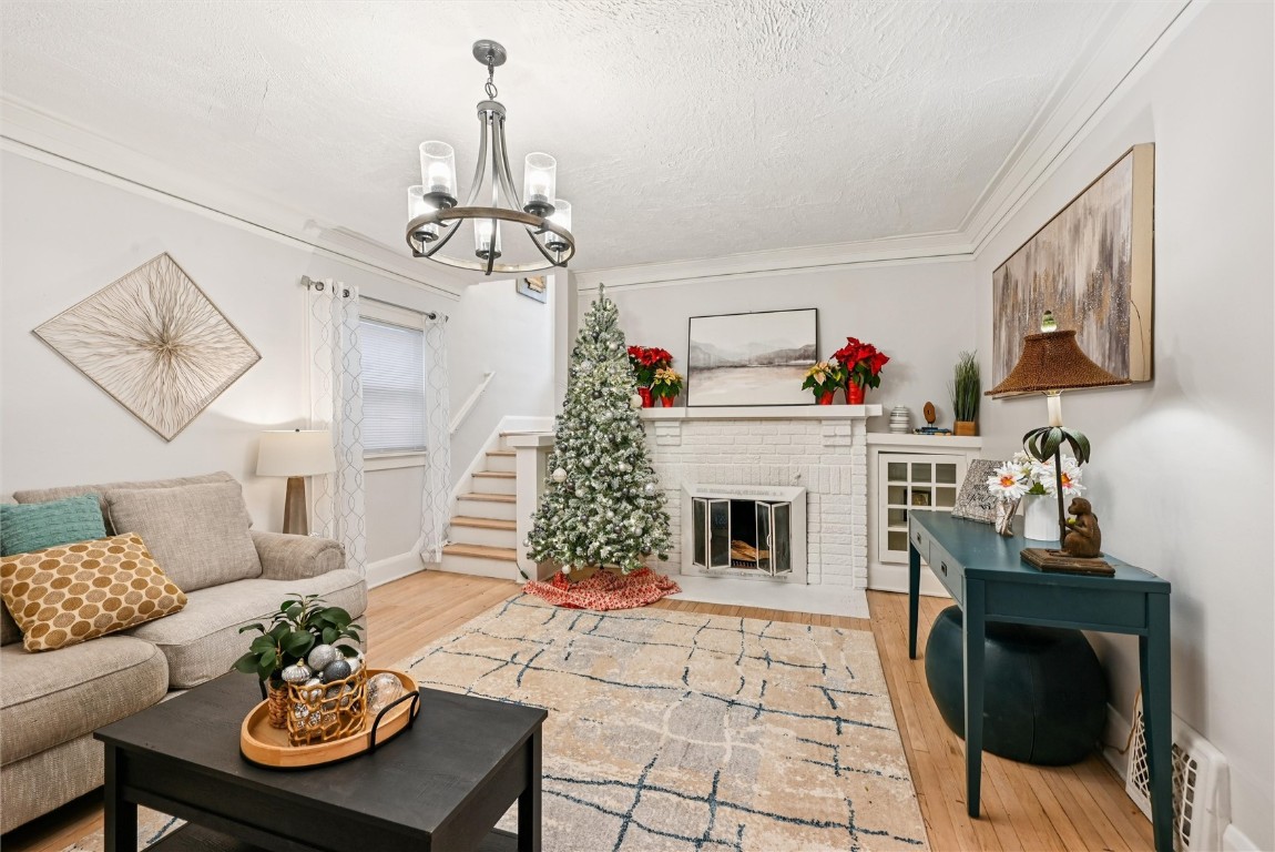 1713 7th Avenue SE Cedar Rapids IA 52403
