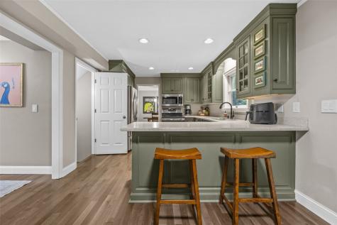 415 Wilton Drive NE Cedar Rapids IA 52402