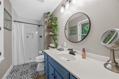 415 Wilton Drive NE Cedar Rapids IA 52402