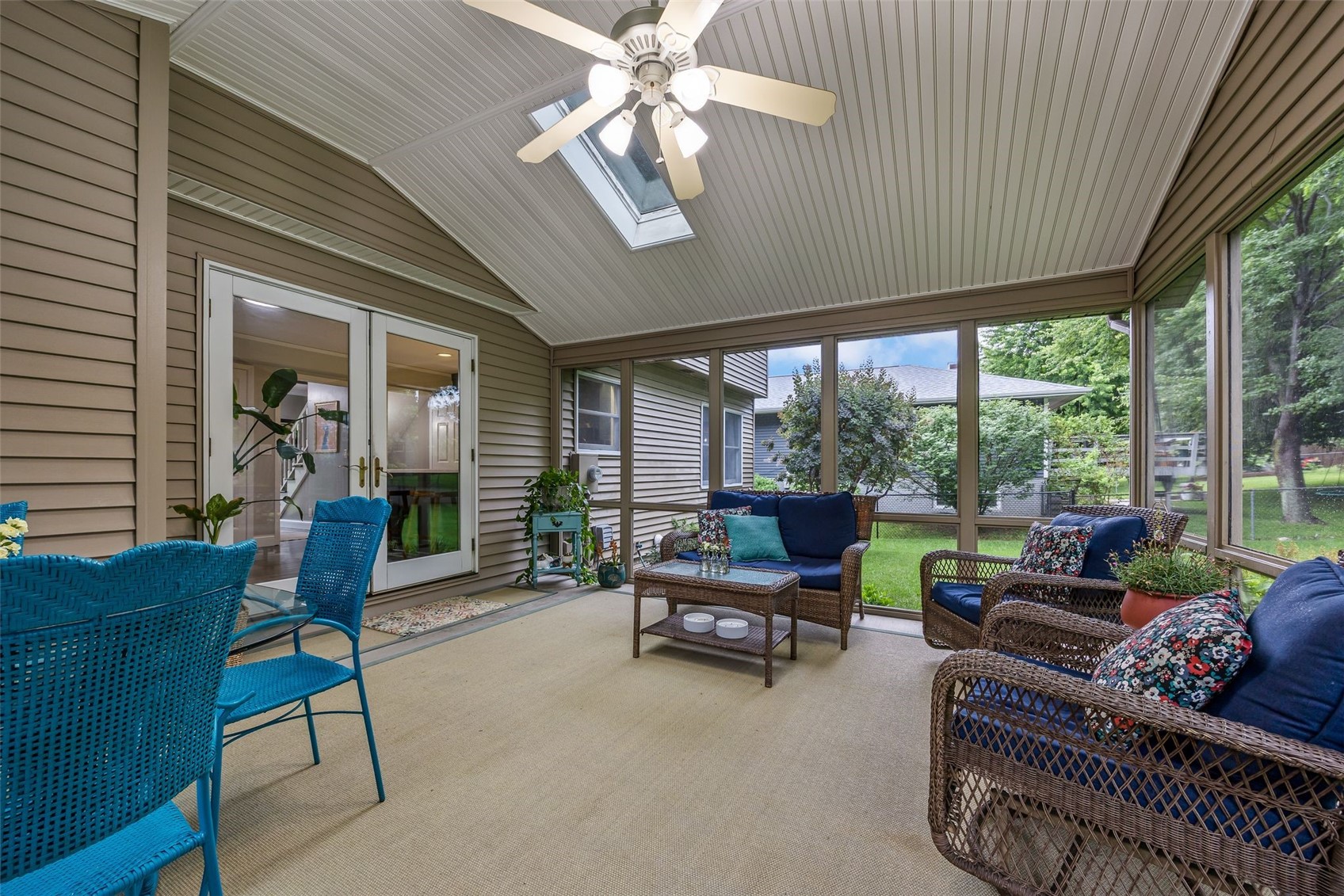 415 Wilton Drive NE Cedar Rapids IA 52402
