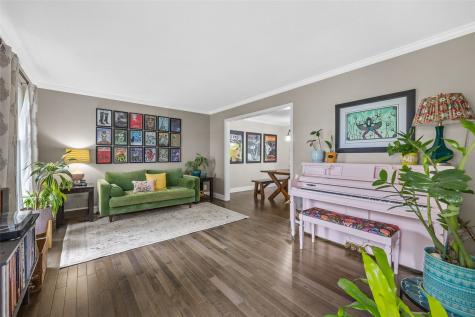415 Wilton Drive NE Cedar Rapids IA 52402