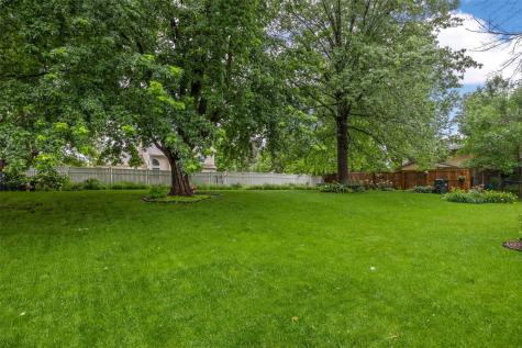 415 Wilton Drive NE Cedar Rapids IA 52402