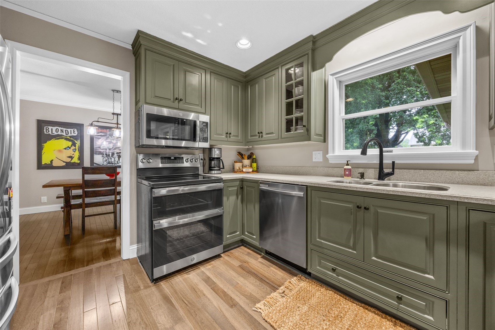 415 Wilton Drive NE Cedar Rapids IA 52402
