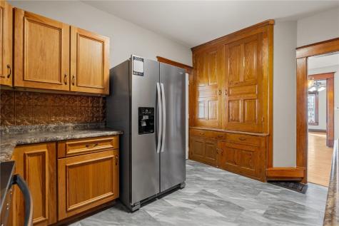 309 W 6th Street Vinton IA 52349