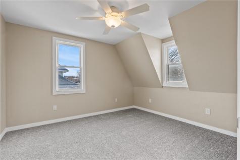 309 W 6th Street Vinton IA 52349