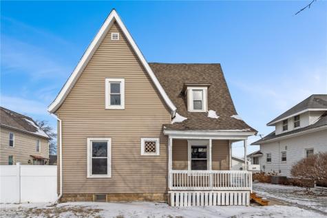 309 W 6th Street Vinton IA 52349