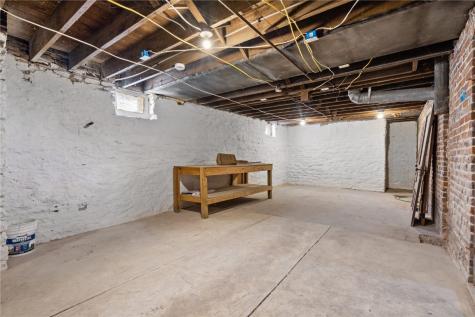 309 W 6th Street Vinton IA 52349